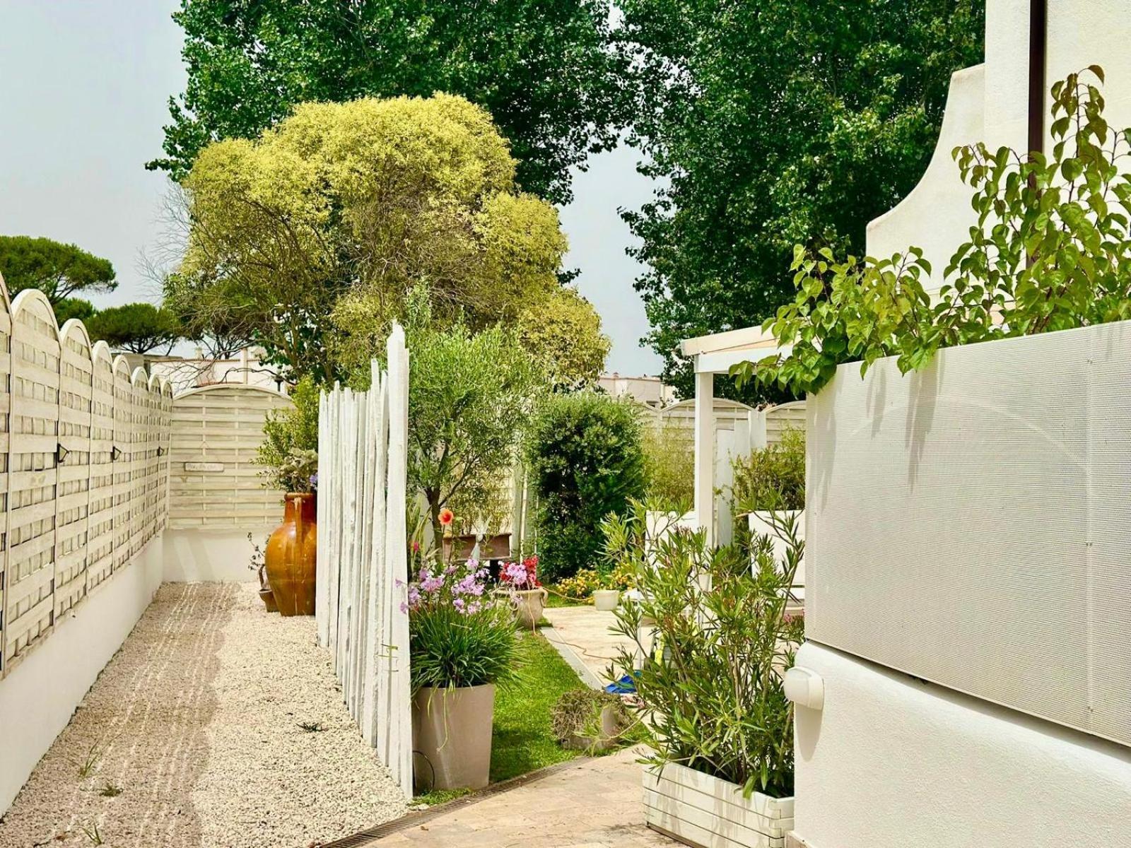 Casa Mila White Villa Marina di Cerveteri Exterior foto